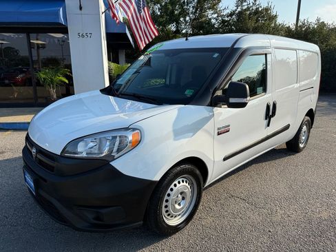 Used 2018 RAM ProMaster City Tradesman image 16