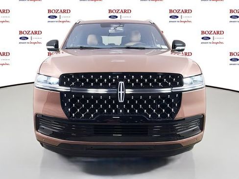 New 2025 Lincoln Navigator L Black Label image 2