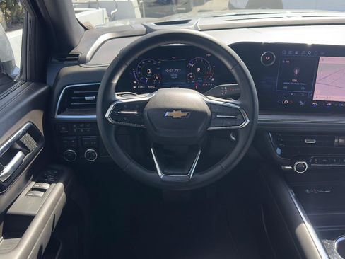 Used 2025 Chevrolet Tahoe LT AWD/4WD image 13