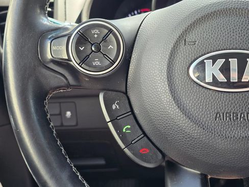 Used 2017 Kia Soul + w/ UVO Package FWD image 15