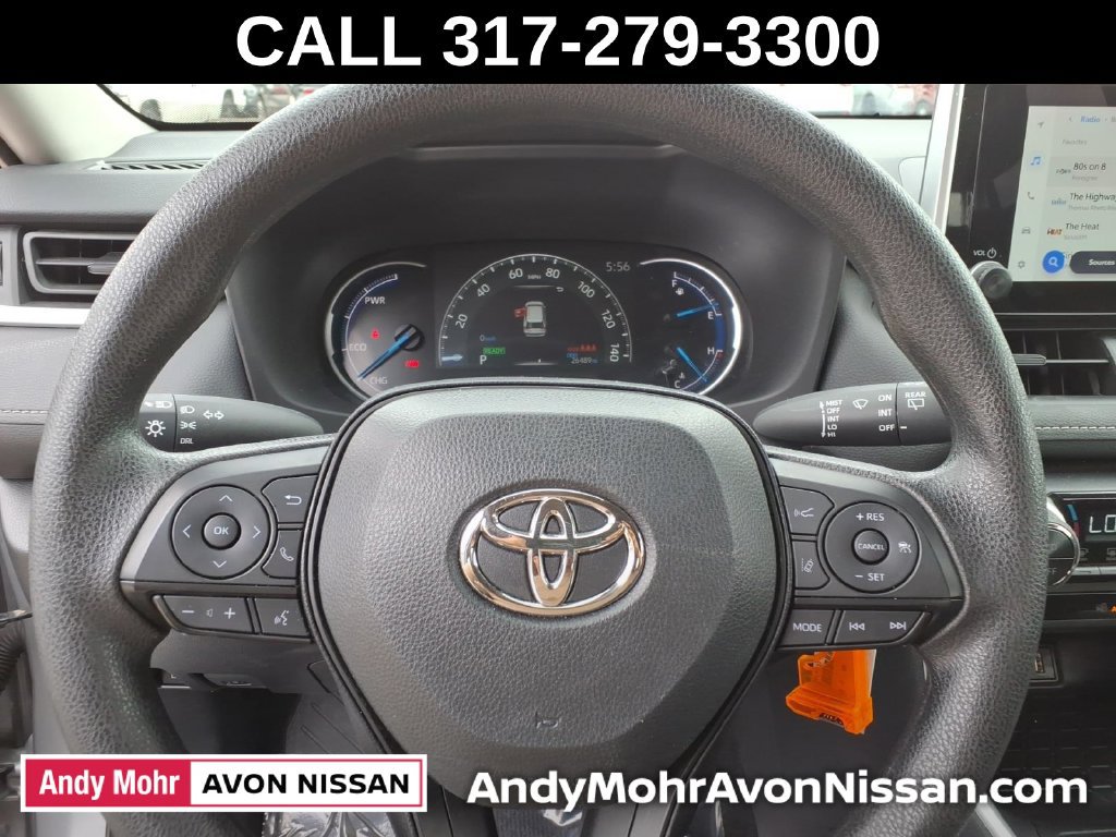 Used 2025 Toyota RAV4 LE AWD/4WD image 25