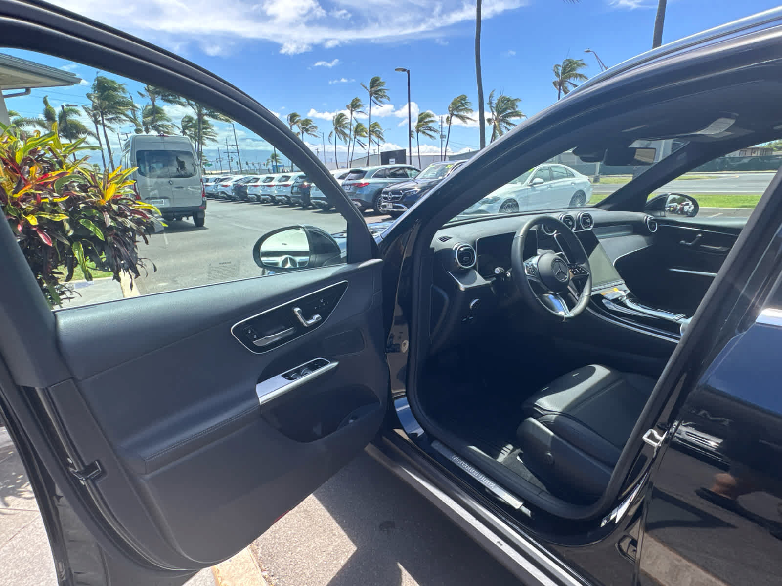 Used 2026 Mercedes-Benz GLC 300 image 8