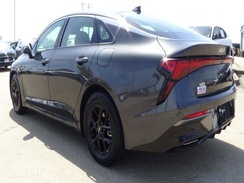 Used 2025 Kia K5 LXS FWD image 8