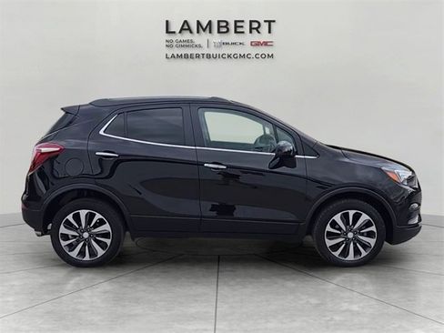 Used 2022 Buick Encore Preferred w/ Safety Package image 9