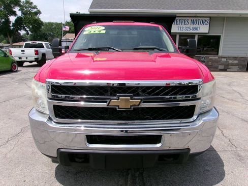 Used 2011 Chevrolet Silverado 3500 W/T w/ Snow Plow Prep Package AWD/4WD image 4