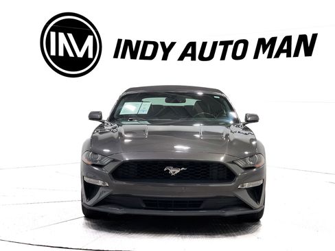 Used 2018 Ford Mustang Premium image 9