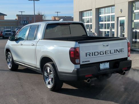 Certified 2025 Honda Ridgeline RTL image 8