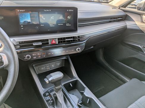 Used 2025 Kia K5 LXS image 22