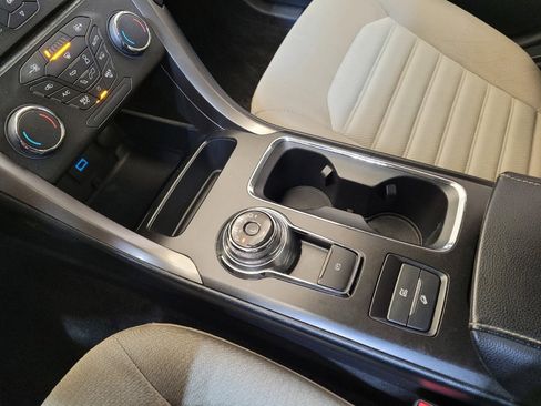 Used 2018 Ford Fusion S image 26