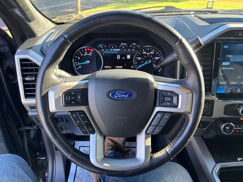 Used 2022 Ford F250 Lariat w/ Tremor Off-Road Package image 27