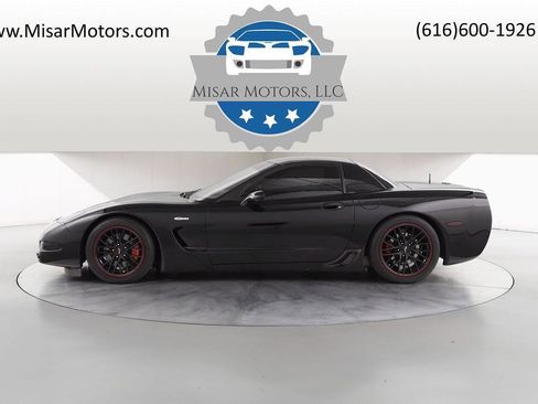 Used 2002 Chevrolet Corvette Z06 RWD image 6