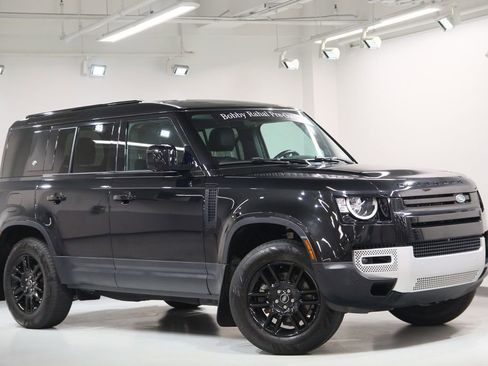 Used 2023 Land Rover Defender 110 S AWD/4WD image 7