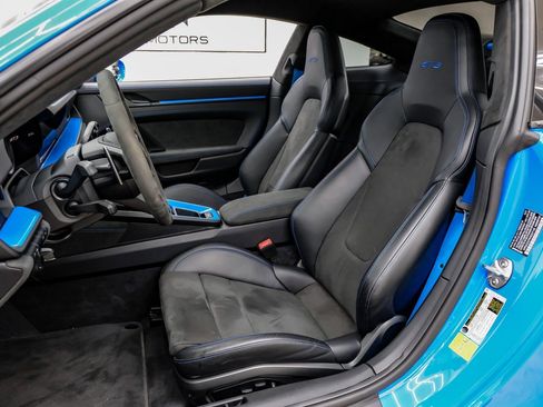 Used 2022 Porsche 911 GT3 image 37