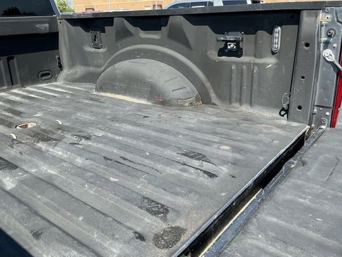 Used 2022 Ford F250 Lariat w/ Lariat Value Package image 22