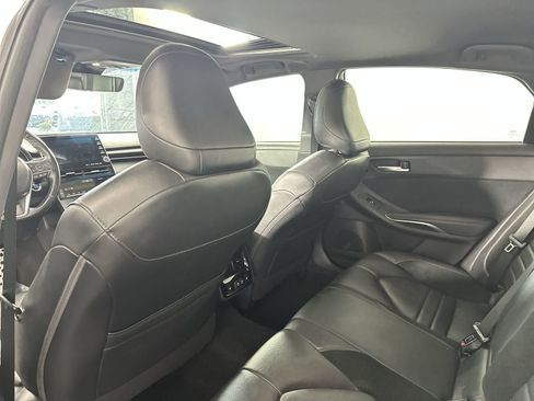 Used 2019 Toyota Avalon Touring image 28