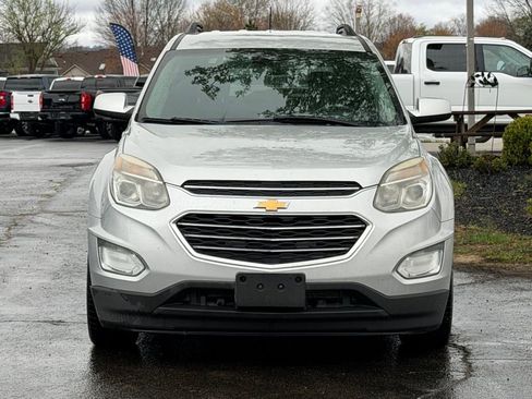 Used 2017 Chevrolet Equinox LT w/ Convenience Package FWD image 2