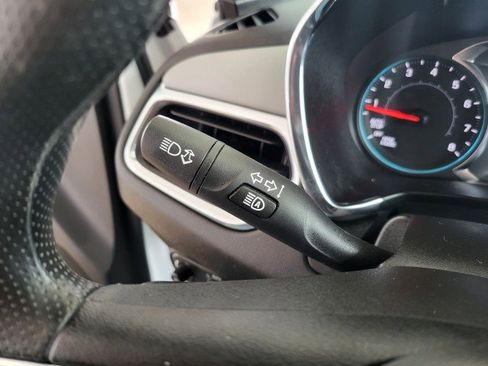 Used 2023 Chevrolet Equinox LS w/ LS Convenience Package image 23