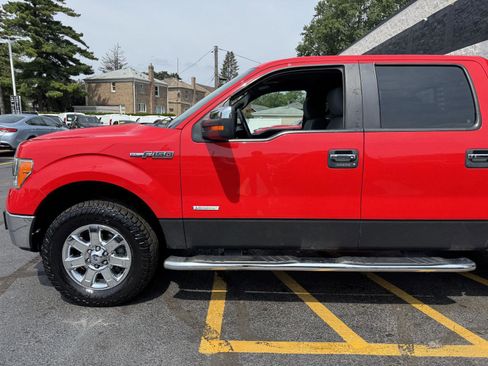 Used 2013 Ford F150 XLT w/ Luxury Equipment Group image 16