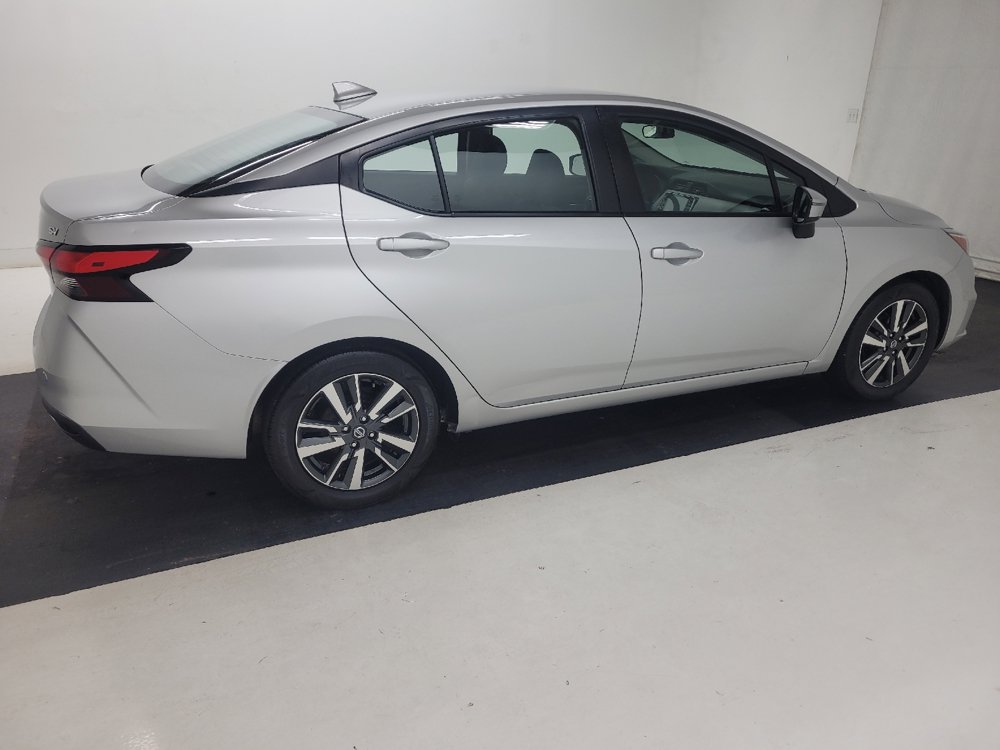 Used 2021 Nissan Versa SV FWD image 10