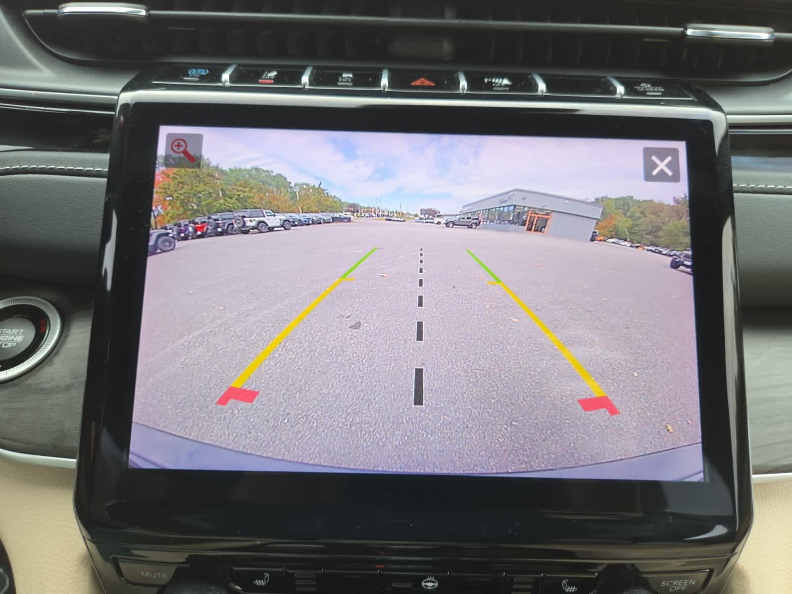 Used 2023 Jeep Grand Cherokee 4WD 4xe image 24