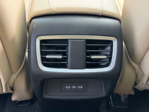 Used 2023 Acura RDX AWD w/ Technology Package image 16