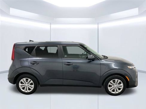 Used 2020 Kia Soul LX FWD image 39