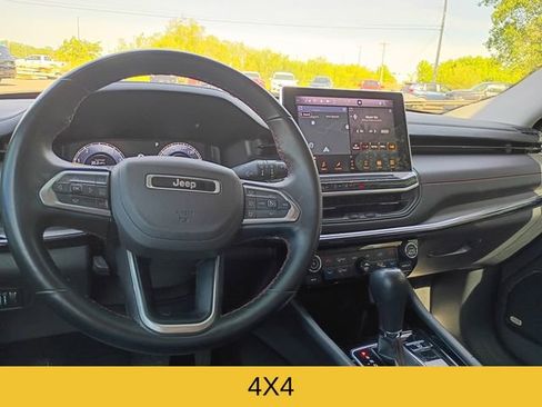Used 2022 Jeep Compass Trailhawk w/ Trailhawk Elite Group AWD/4WD image 10