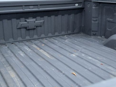 Used 2023 Chevrolet Silverado 2500 LT AWD/4WD image 10