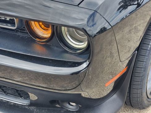 Used 2022 Dodge Challenger GT image 9