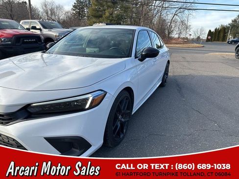 Used 2023 Honda Civic Sport image 9