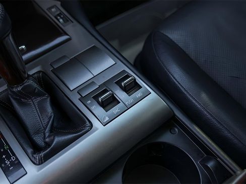 Used 2017 Lexus GX 460 Premium image 20