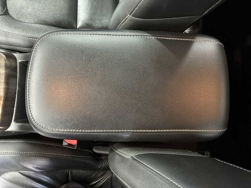 Used 2018 GMC Canyon SLT image 22