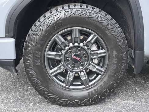 Certified 2024 GMC Sierra 1500 Elevation w/ Elevation Premium Package image 13