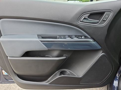 Used 2018 Chevrolet Colorado Z71 w/ Centennial Edition image 24