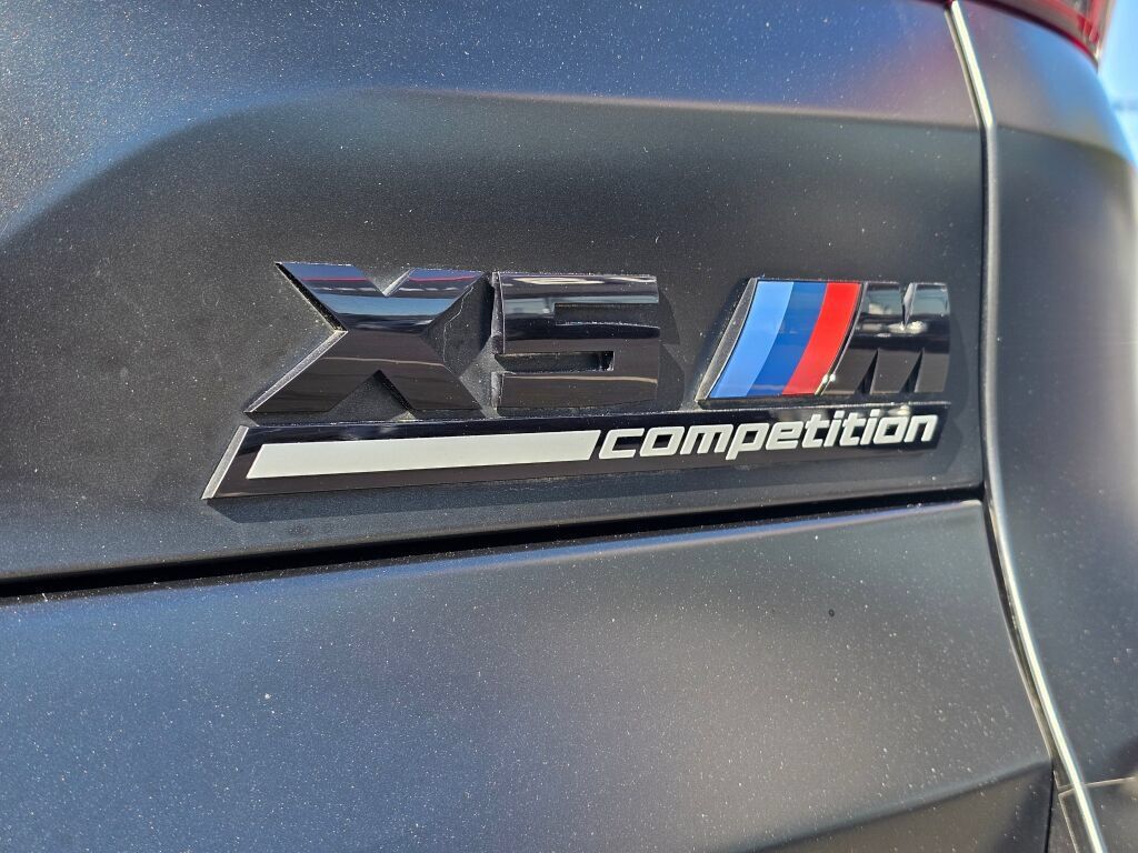 Used 2022 BMW X5 M AWD/4WD image 15