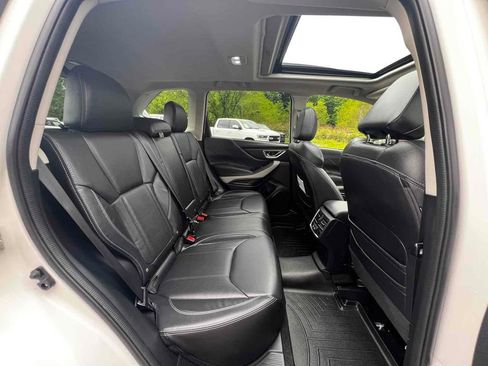 Used 2022 Subaru Forester Limited image 18