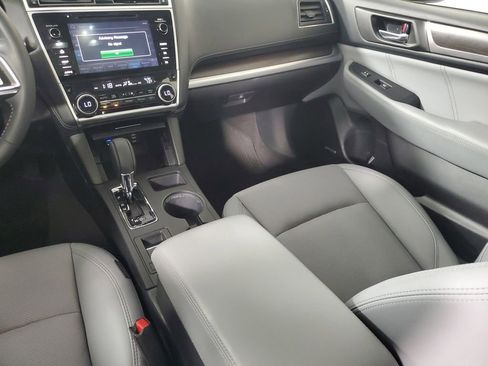 Used 2018 Subaru Legacy 3.6R Limited AWD/4WD image 17