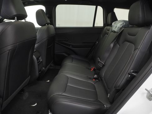 New 2026 Jeep Cherokee Limited AWD/4WD image 17
