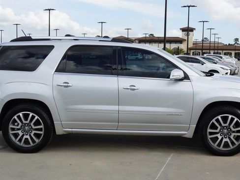 Used 2014 GMC Acadia Denali image 4