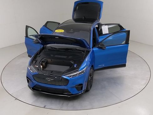 Certified 2025 Ford Mustang Mach-E GT AWD/4WD image 42