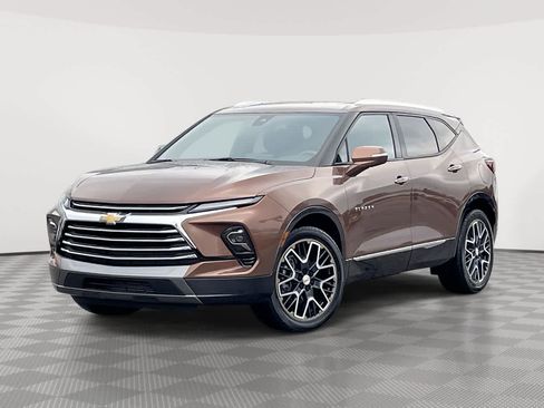 Used 2023 Chevrolet Blazer Premier image 1