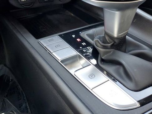 Certified 2023 Hyundai Elantra SEL w/ Convenience Package image 30