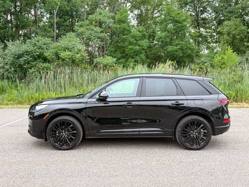 Used 2023 Lincoln Corsair AWD w/ Equipment Group 101A image 8