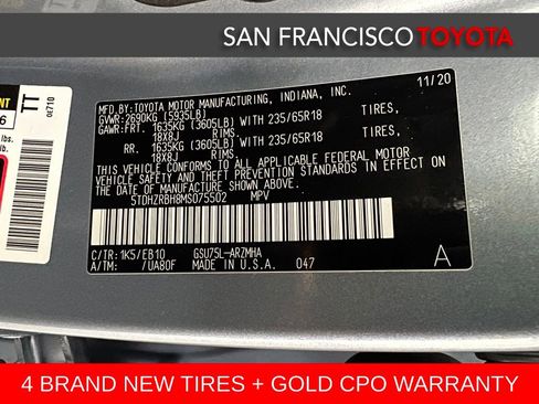 Certified 2021 Toyota Highlander XLE AWD/4WD image 43