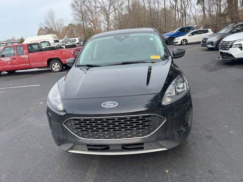 Used 2021 Ford Escape SE w/ Convenience Package image 2