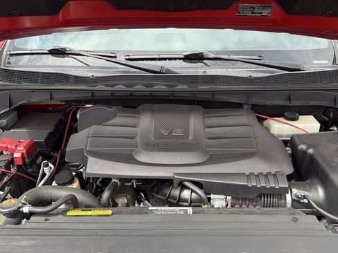 Used 2021 Nissan Titan PRO-4X w/ Pro-4x Convenience Package AWD/4WD image 35