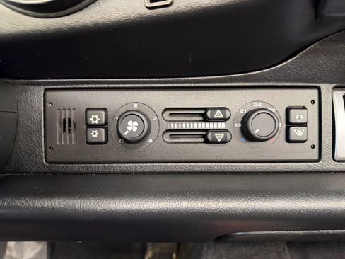 Used 1997 Porsche 911 Carrera image 59