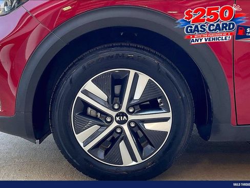 Used 2021 Kia Niro LXS FWD image 9