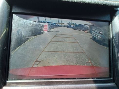 Used 2018 Chevrolet Impala LT image 16