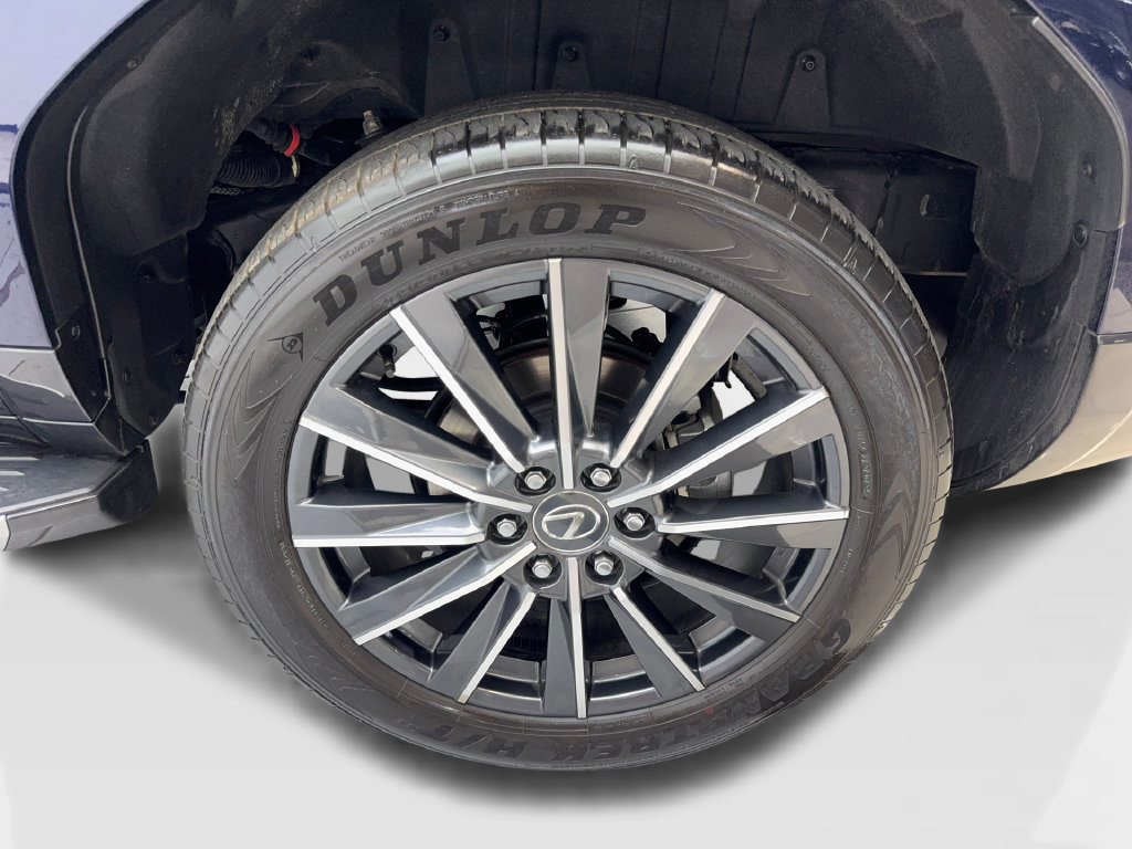 Used 2025 Lexus GX 550 w/ Accessory Package (2T) AWD/4WD image 94